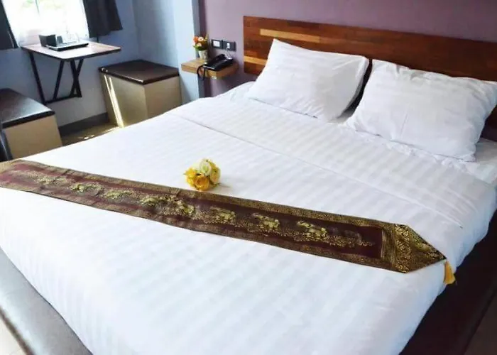 Genoa Hotel *